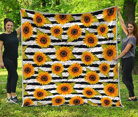Sunflower Striped Pattern Print Quilt