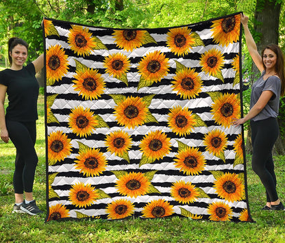Sunflower Striped Pattern Print Quilt