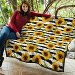 Sunflower Striped Pattern Print Quilt