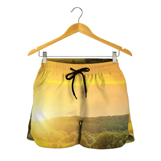 Sunrise Field Print Women's Shorts