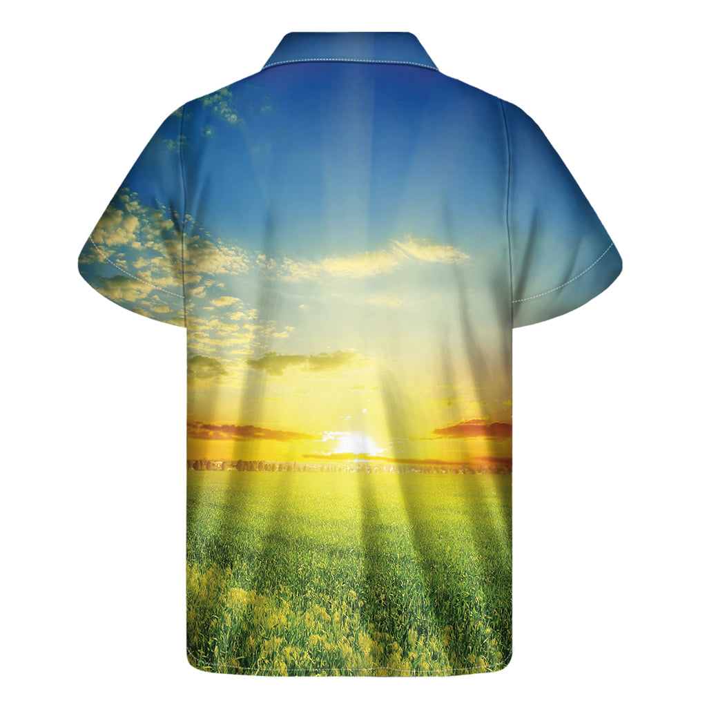 Sunrise Meadow Print Men's Short Sleeve Shirt