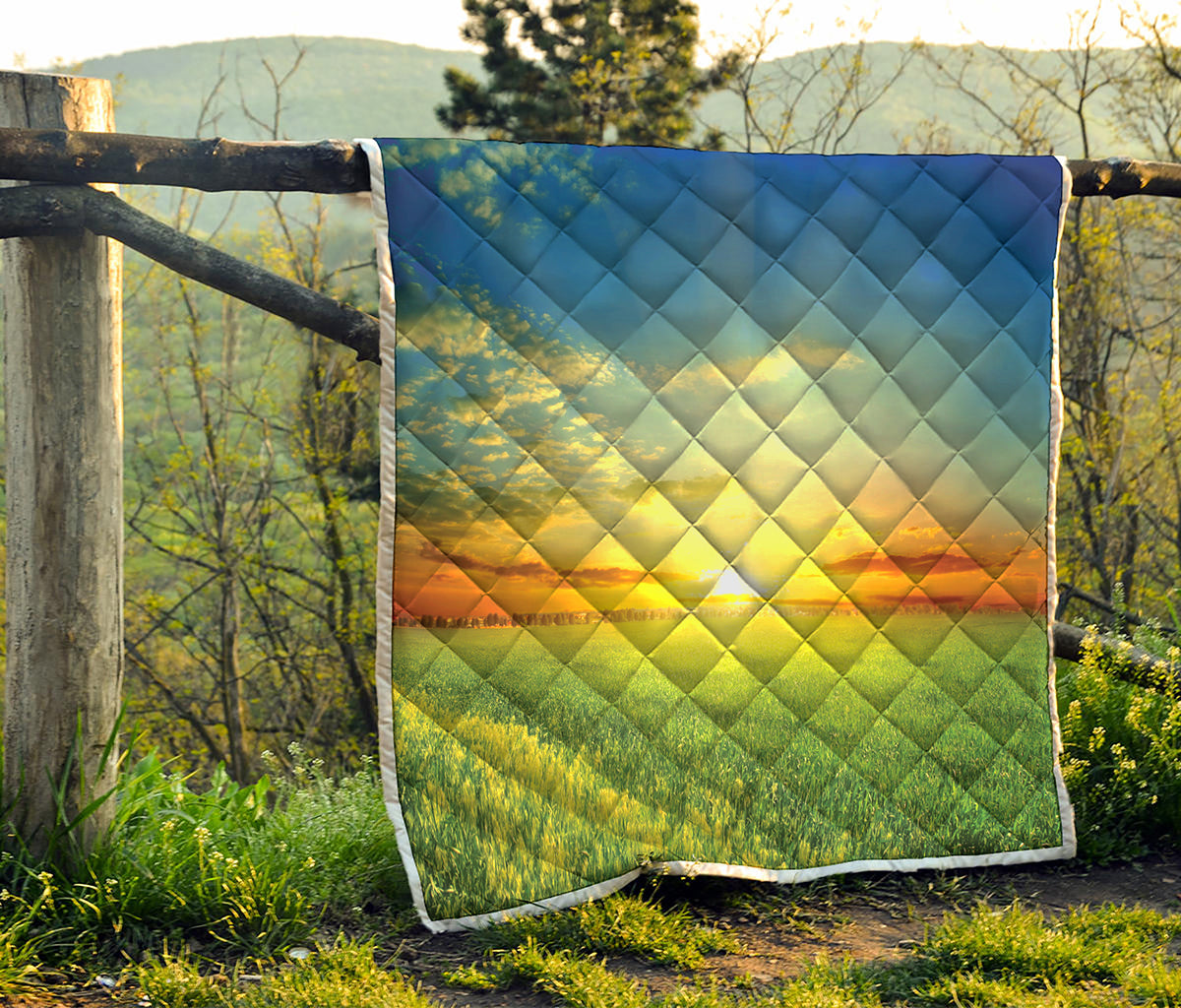 Sunrise Meadow Print Quilt