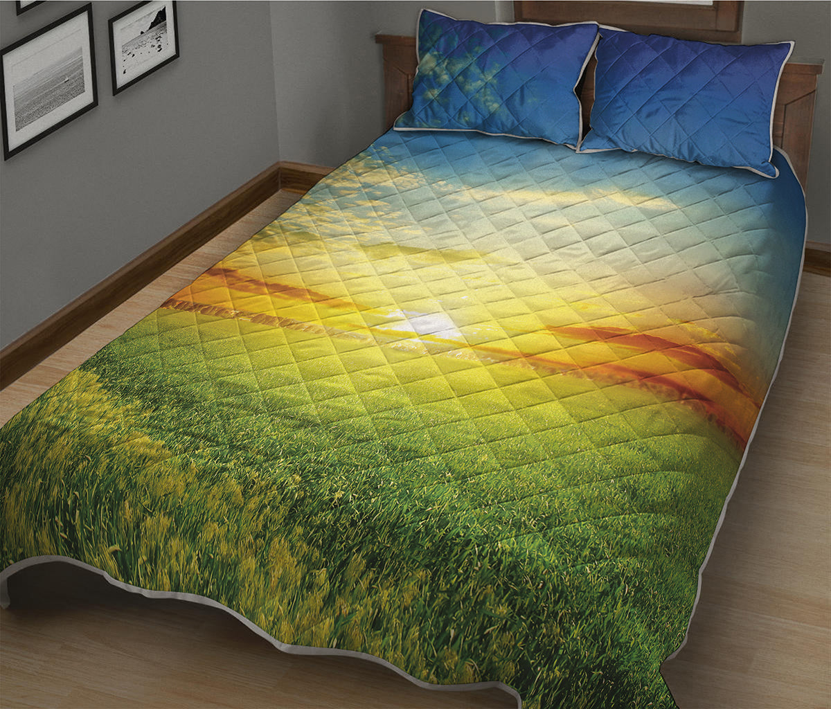 Sunrise Meadow Print Quilt Bed Set