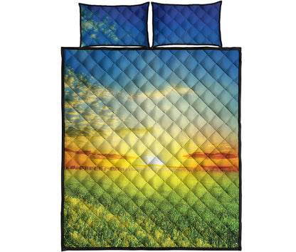 Sunrise Meadow Print Quilt Bed Set