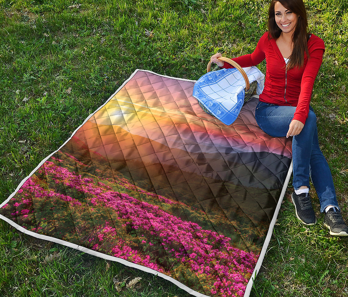 Sunrise Mountain Print Quilt