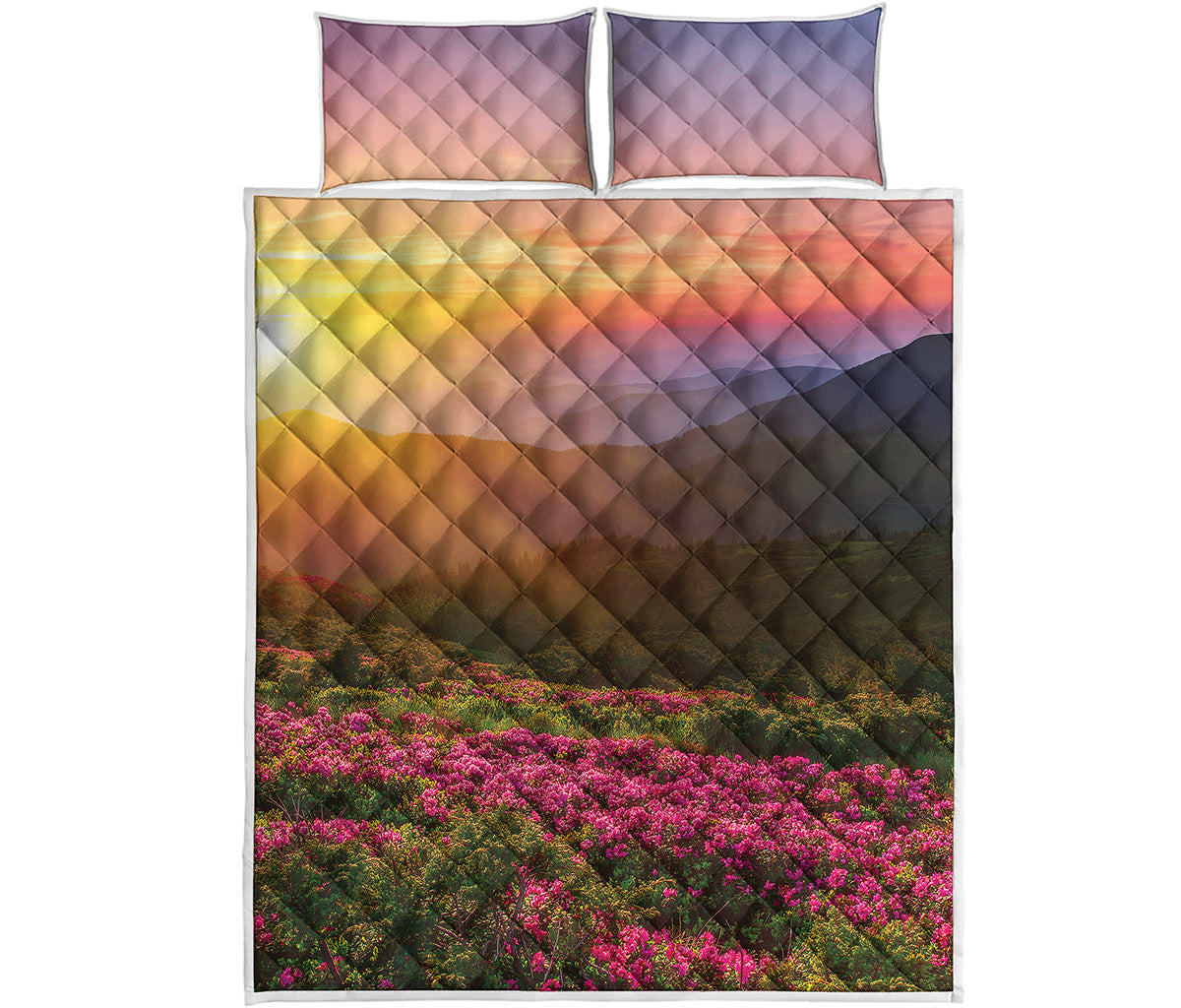 Sunrise Mountain Print Quilt Bed Set