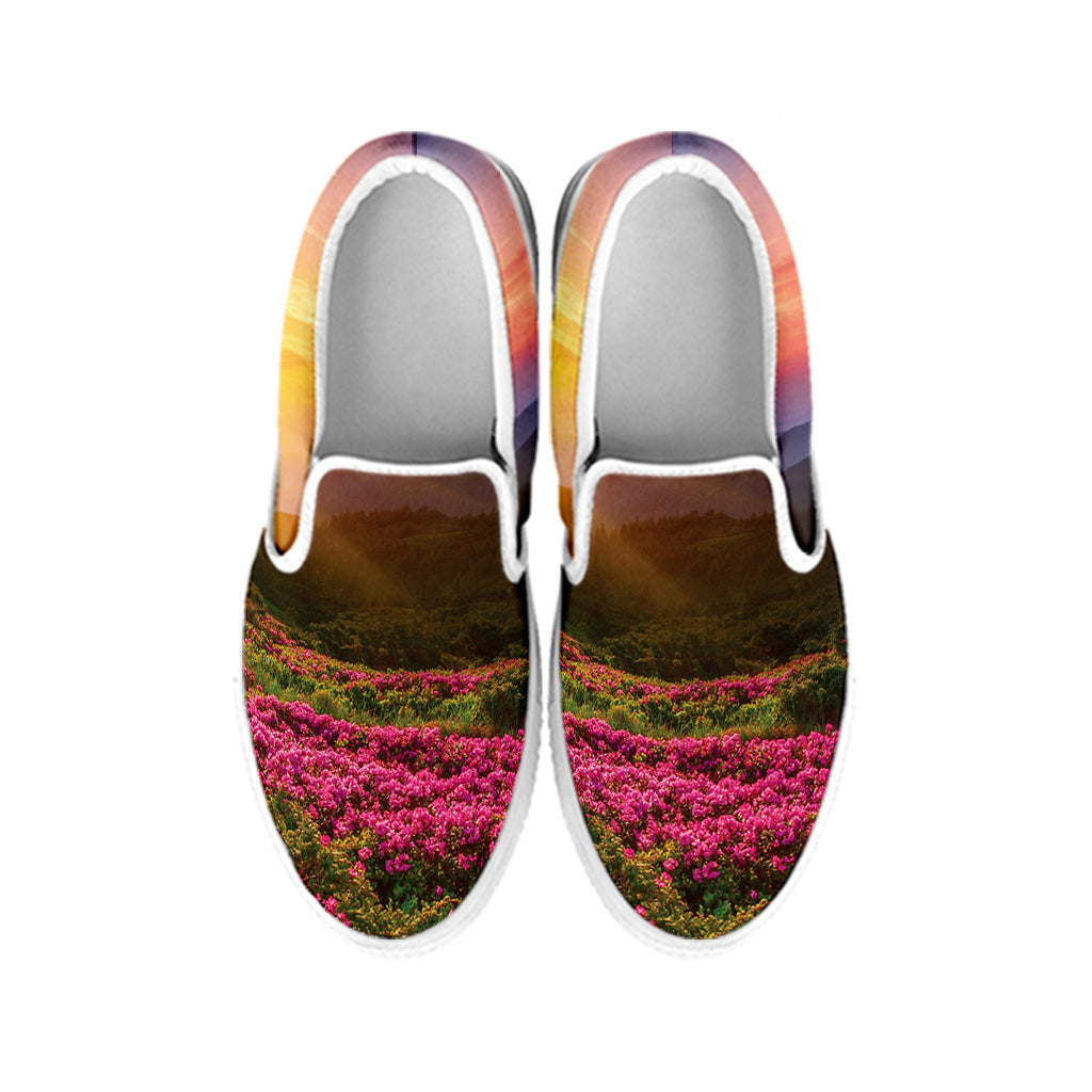 Sunrise Mountain Print White Slip On Shoes
