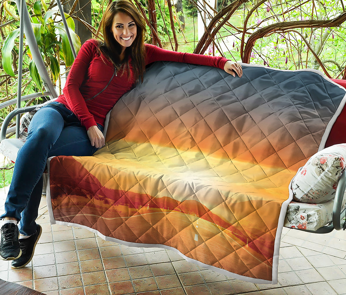 Sunrise Road Print Quilt
