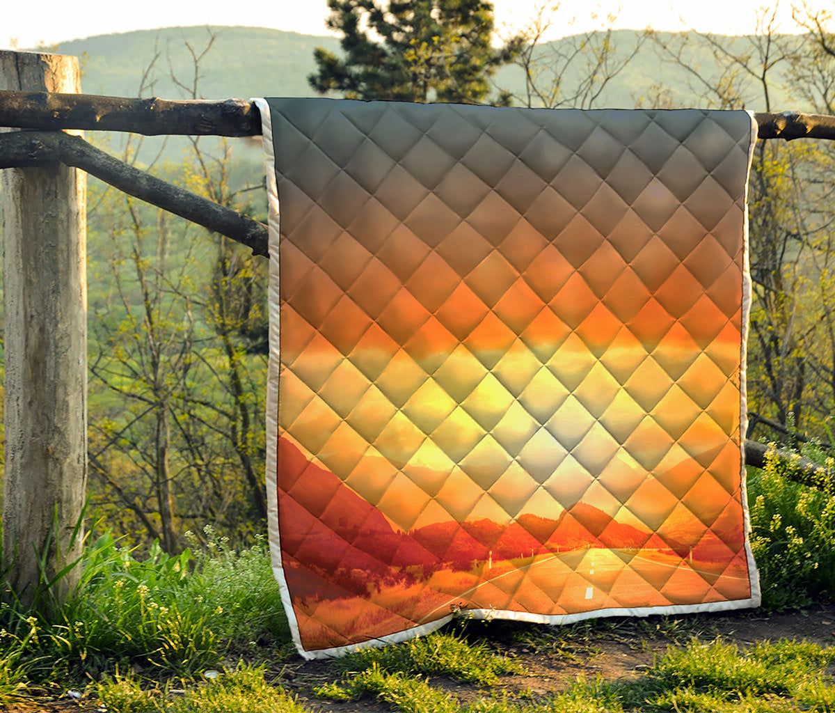 Sunrise Road Print Quilt