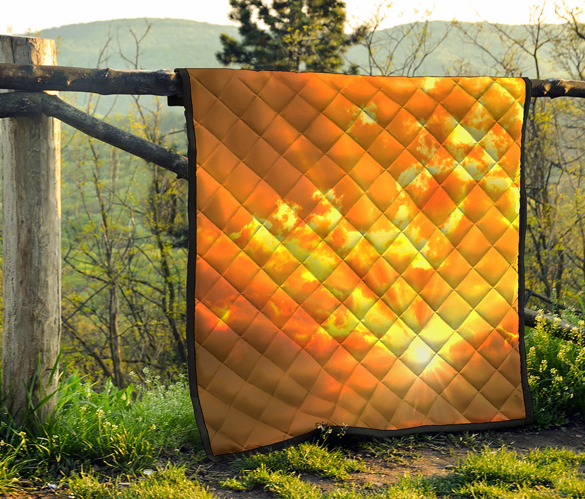 Sunrise Sky Print Quilt