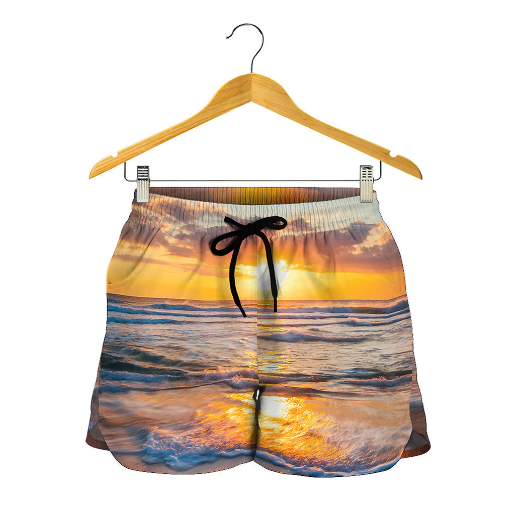 Sunrise Wave Print Women's Shorts