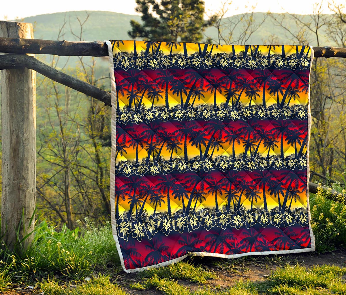 Sunset Hibiscus Palm Tree Pattern Print Quilt