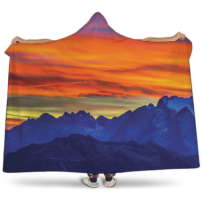 Sunset Mountain Print Hooded Blanket