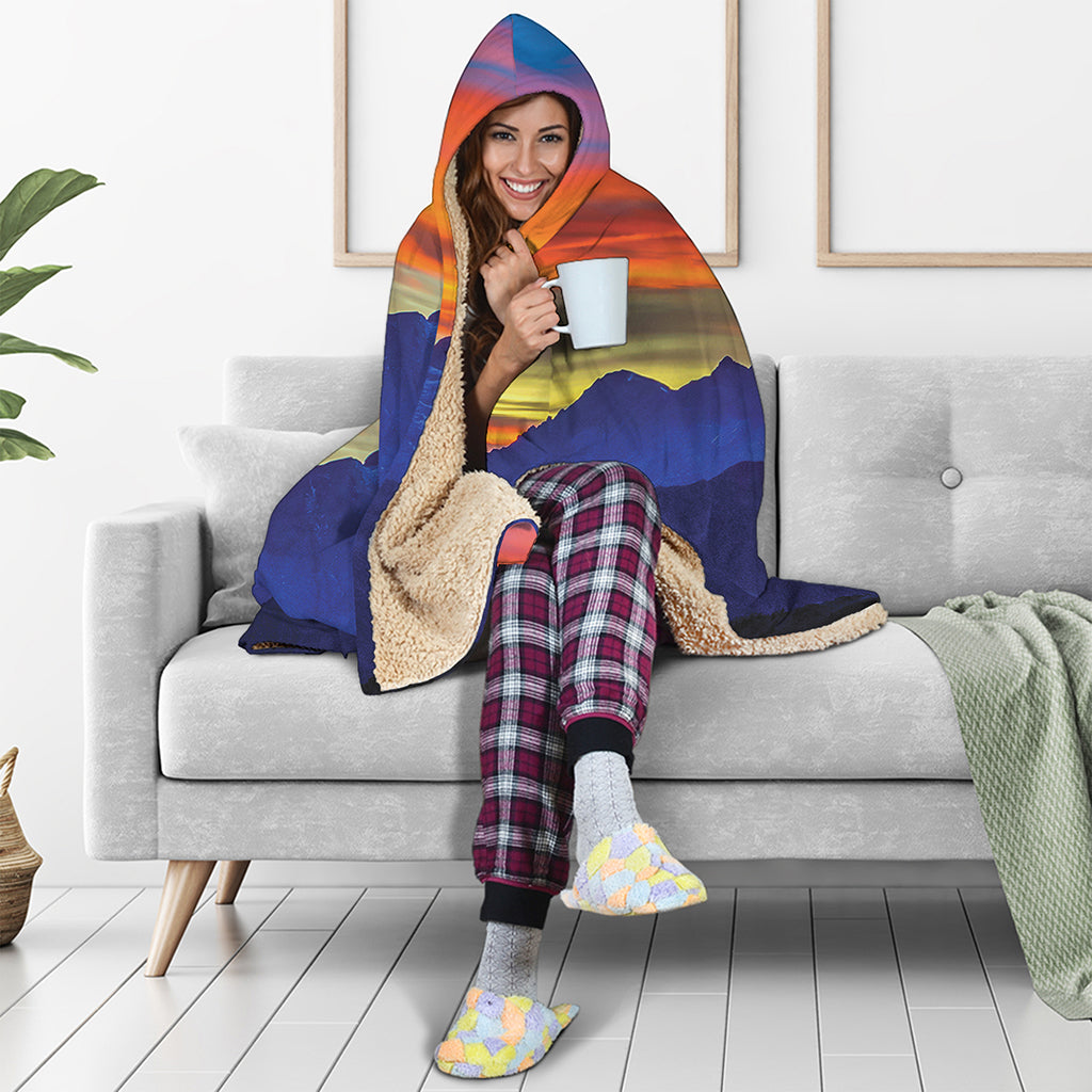 Sunset Mountain Print Hooded Blanket