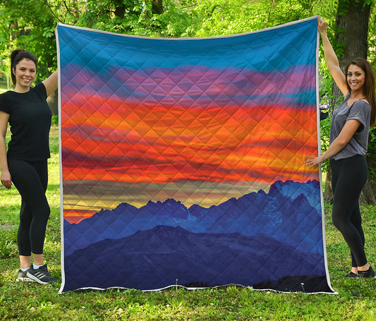 Sunset Mountain Print Quilt