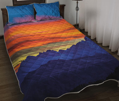 Sunset Mountain Print Quilt Bed Set