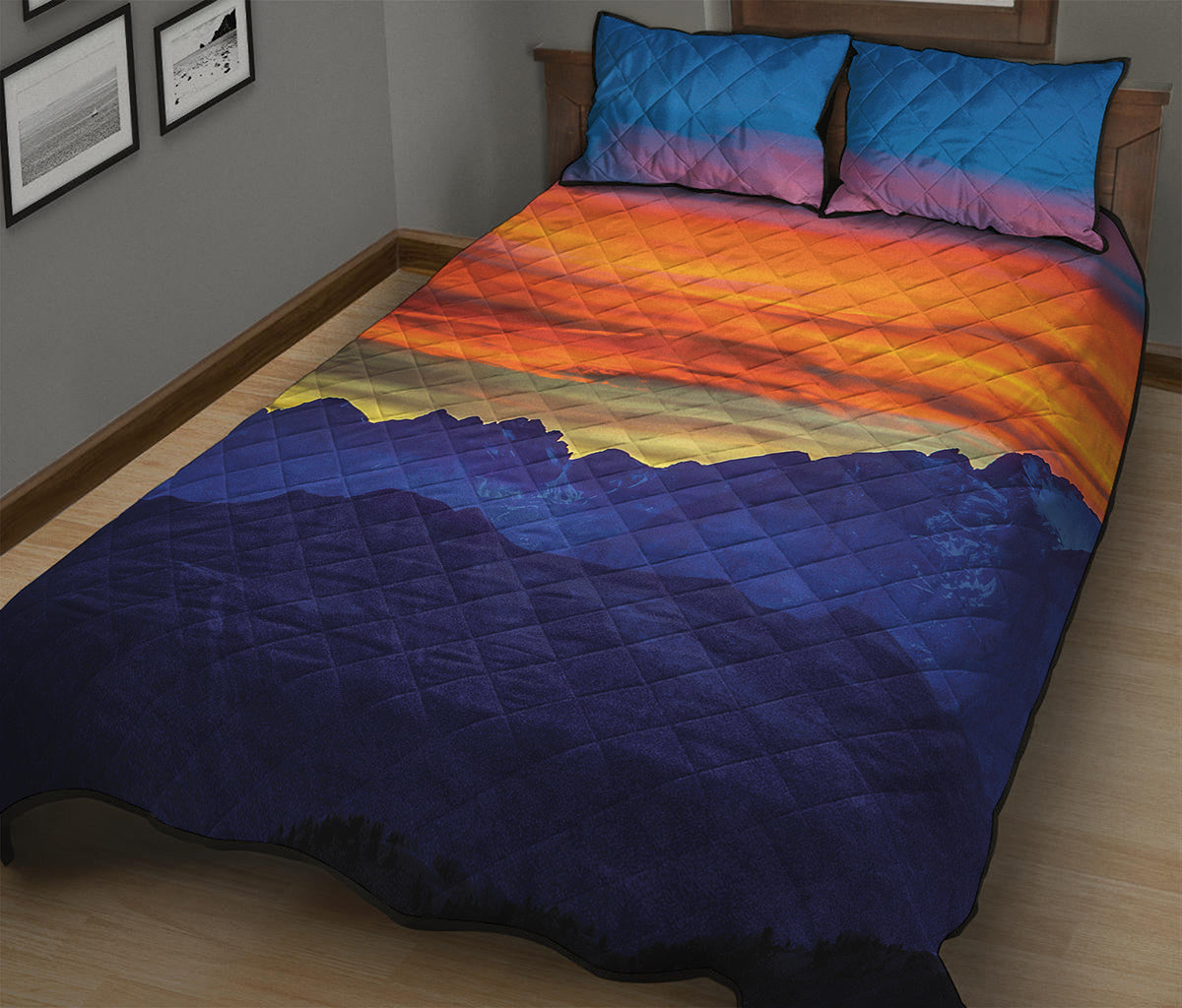 Sunset Mountain Print Quilt Bed Set