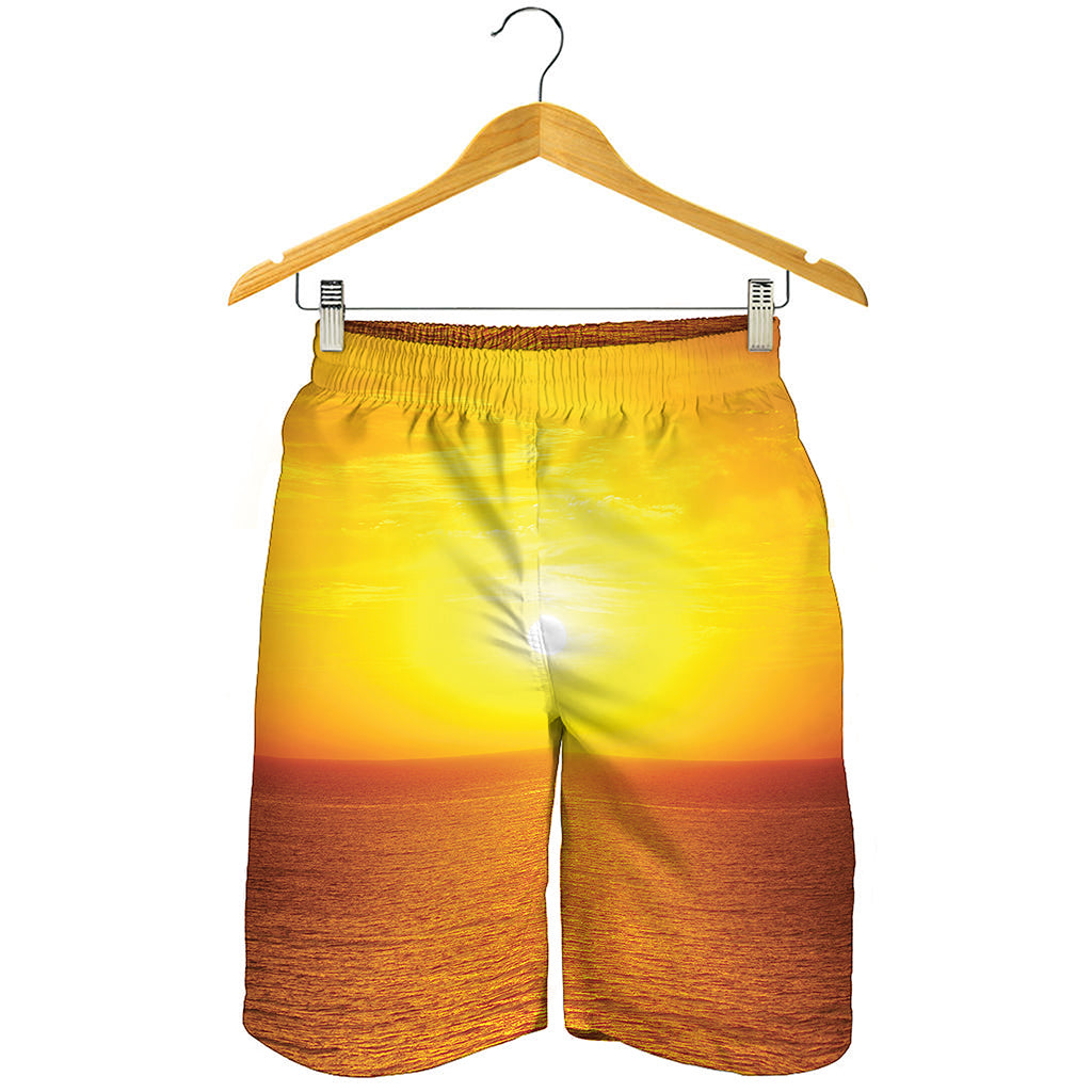 Sunset Over Sea Print Men's Shorts