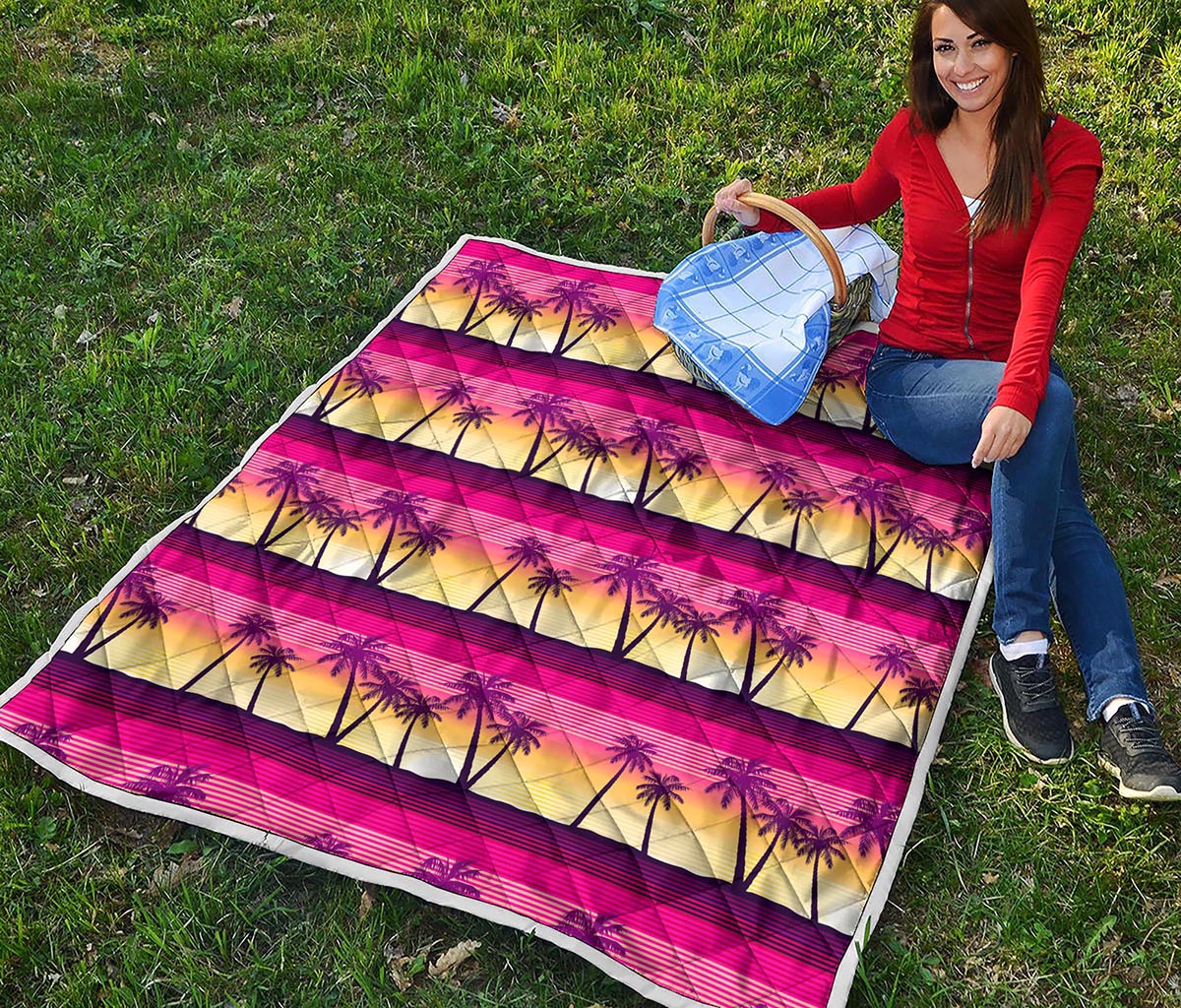 Sunset Palm Tree Pattern Print Quilt