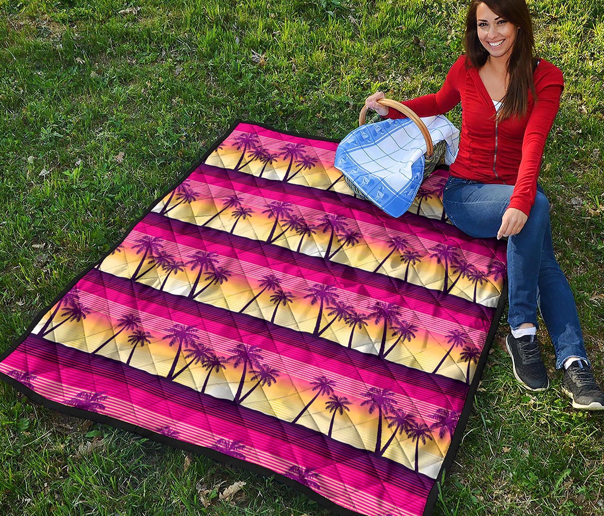 Sunset Palm Tree Pattern Print Quilt