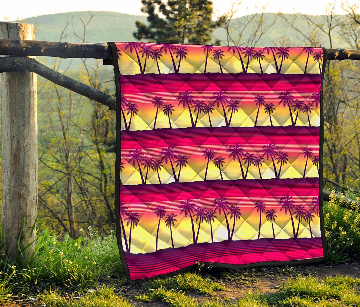 Sunset Palm Tree Pattern Print Quilt