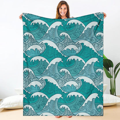 Surfing Wave Pattern Print Blanket