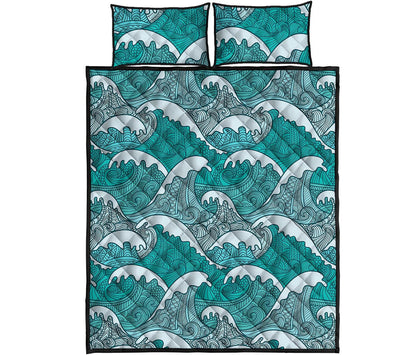 Surfing Wave Pattern Print Quilt Bed Set