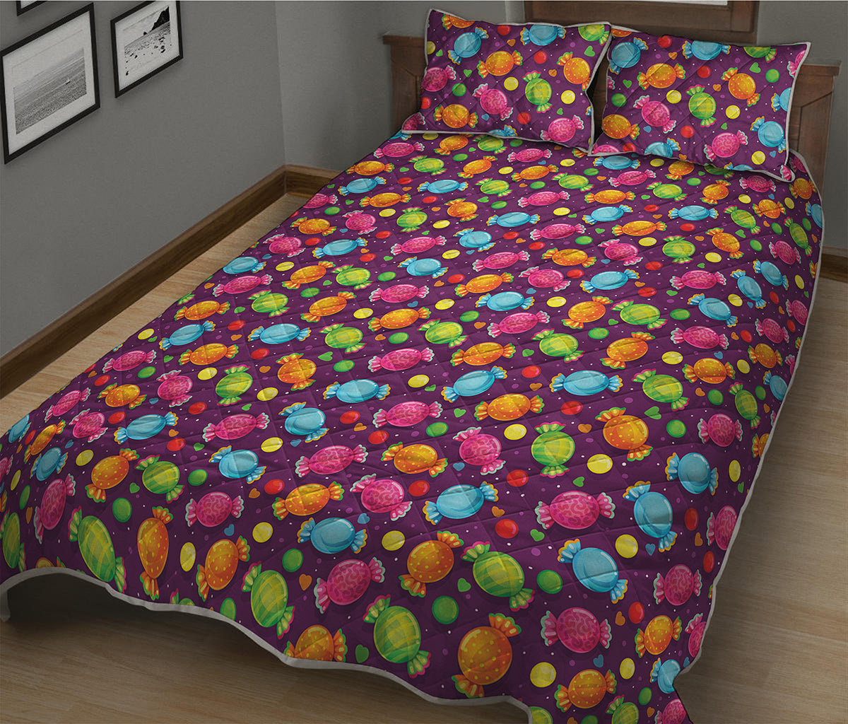 Sweet Candy Pattern Print Quilt Bed Set