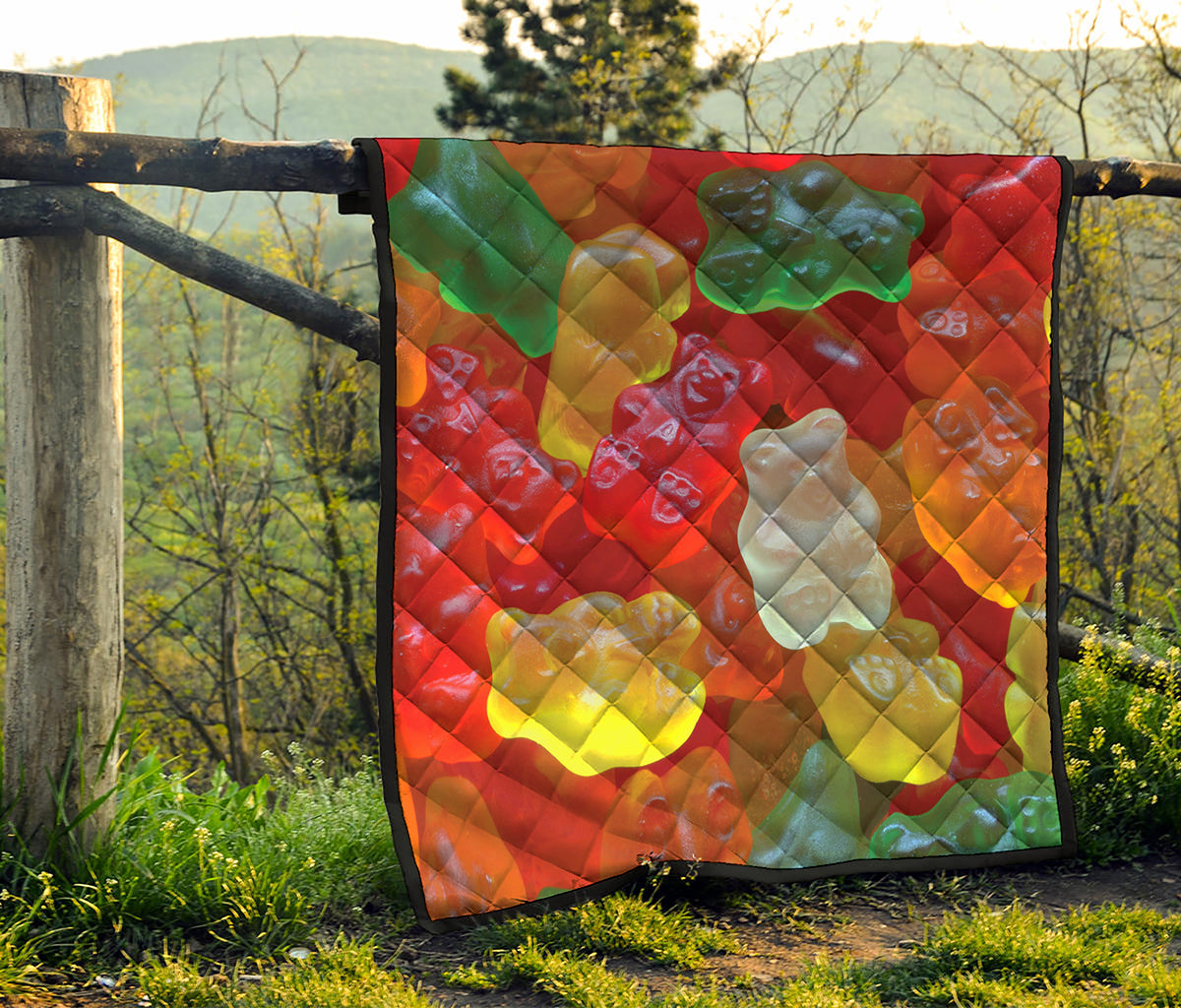 Sweet Gummy Bear Print Quilt