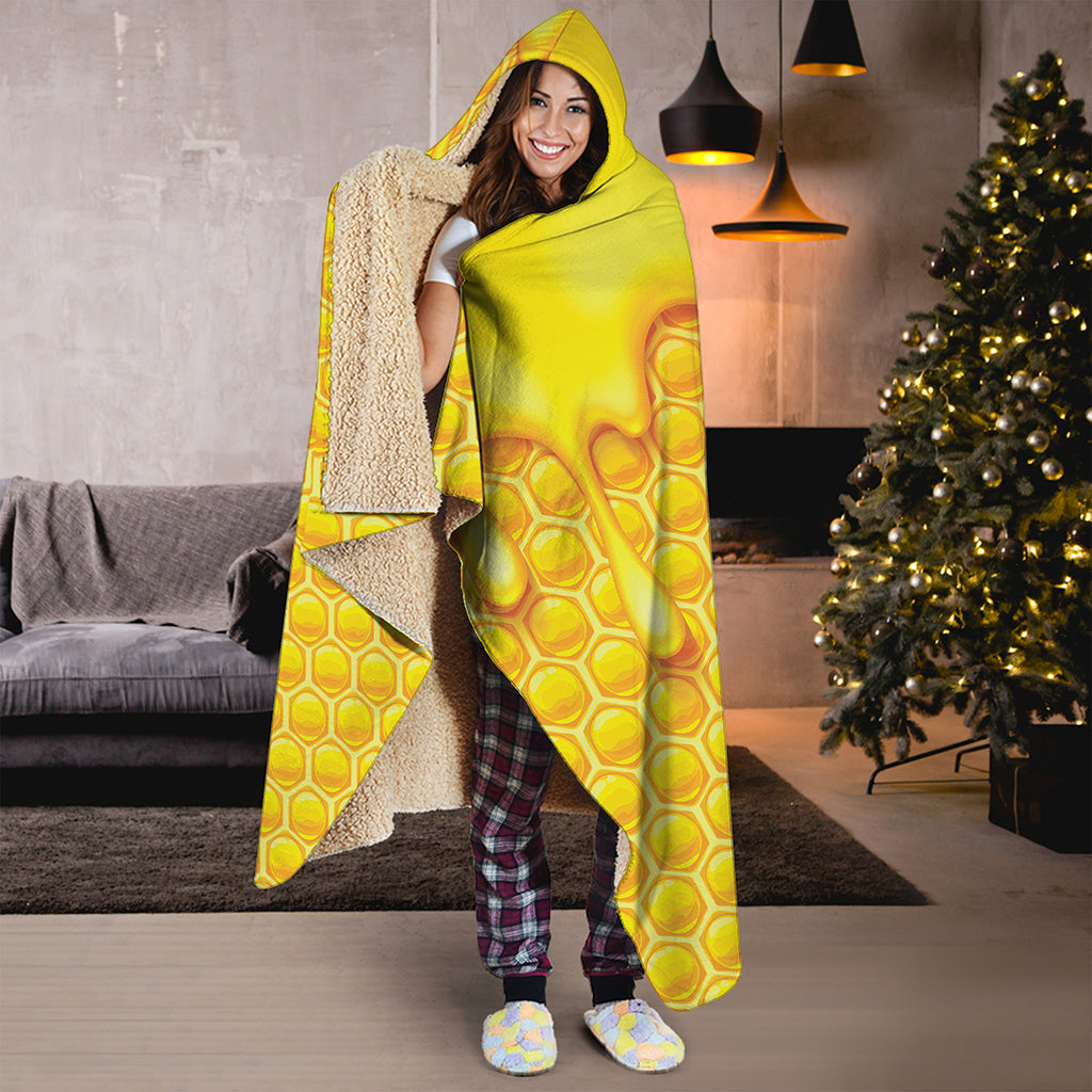 Sweet Honey Bee Hive Print Hooded Blanket