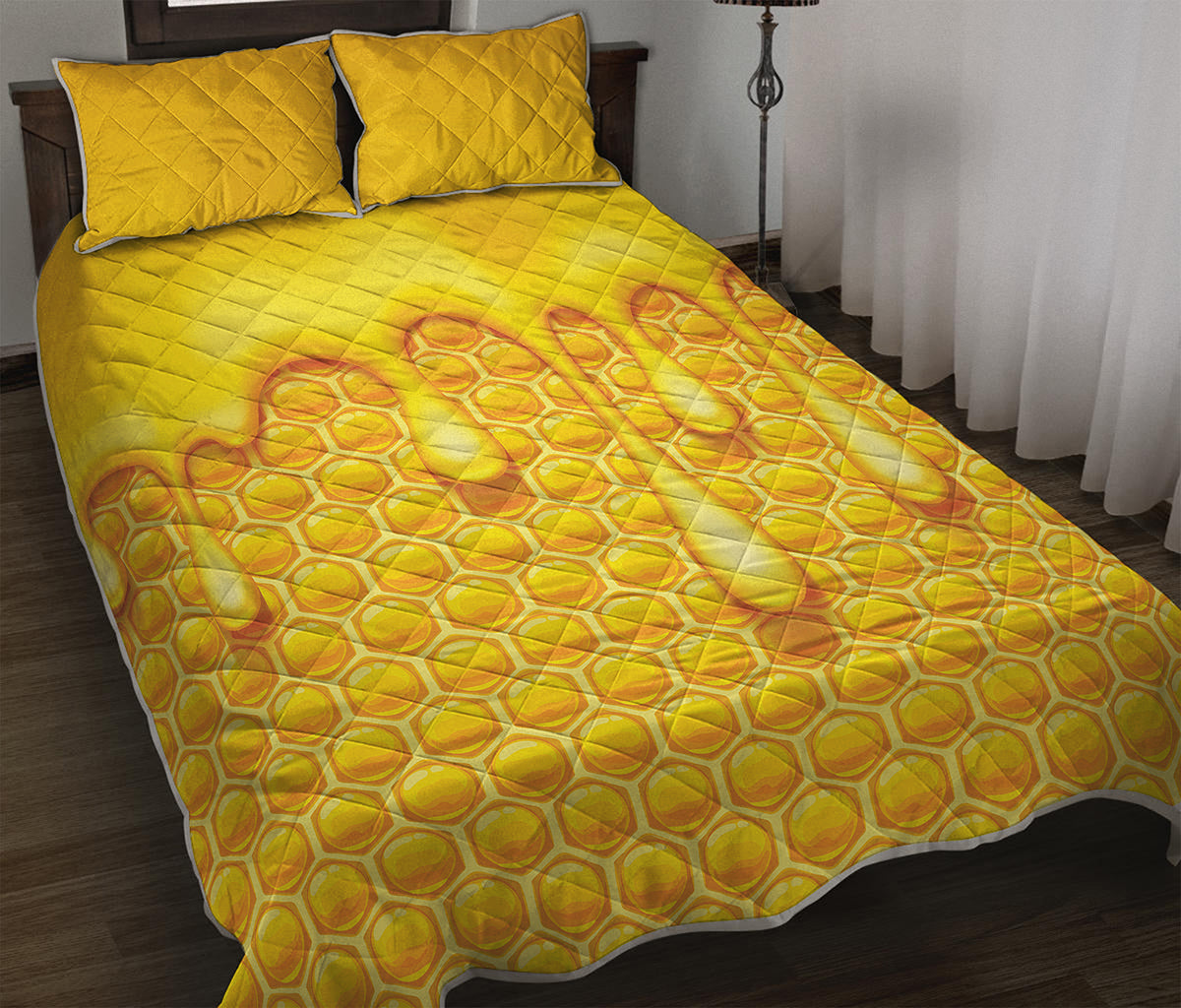 Sweet Honey Bee Hive Print Quilt Bed Set