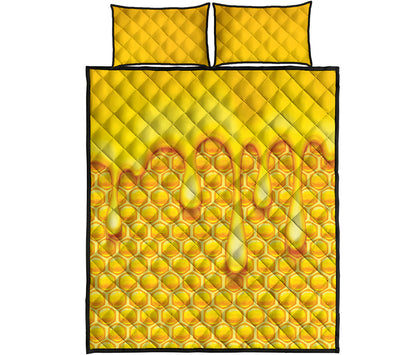Sweet Honey Bee Hive Print Quilt Bed Set