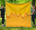 Sweet Honey Honeycomb Print Quilt