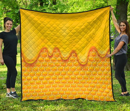 Sweet Honey Honeycomb Print Quilt