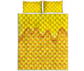 Sweet Honey Honeycomb Print Quilt Bed Set