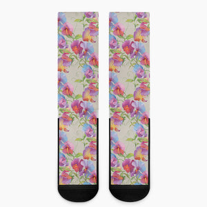 Sweet Pea Flower Pattern Print Crew Socks