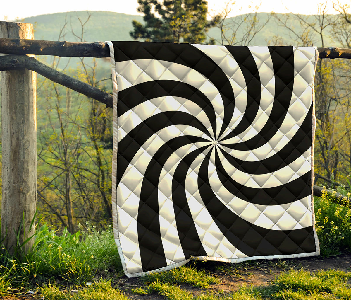 Swirl Optical Illusion Print Quilt