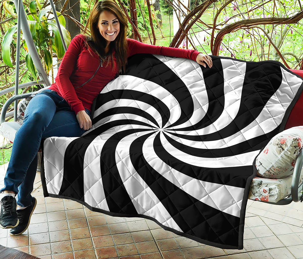 Swirl Optical Illusion Print Quilt