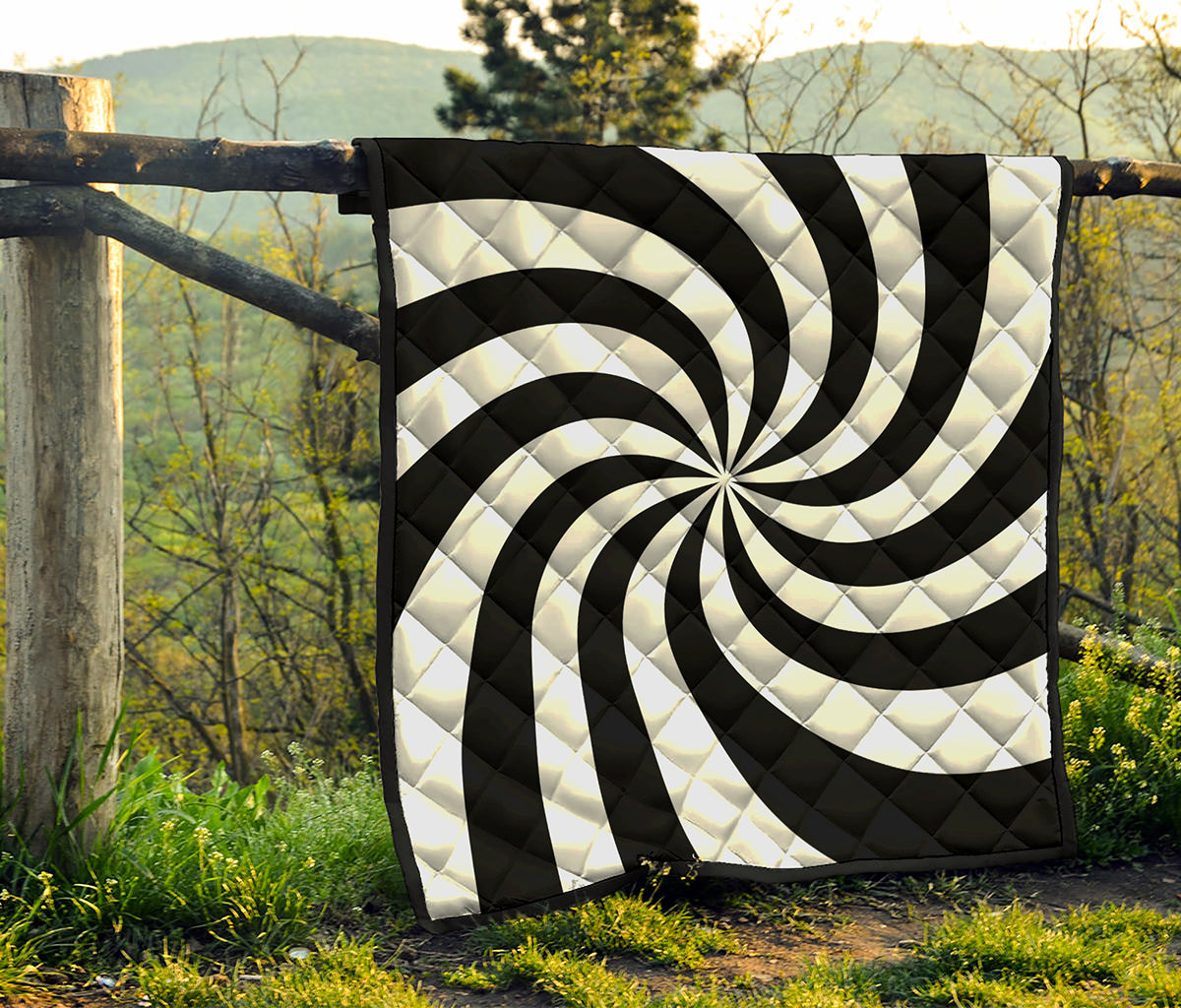Swirl Optical Illusion Print Quilt