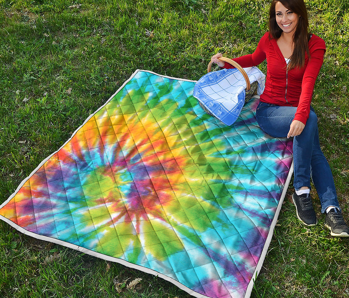 Swirl Tie Dye Print Quilt