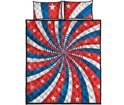 Swirly American Patriotic Print Quilt Bed Set