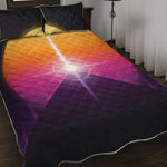 Synthwave Pyramid Print Quilt Bed Set