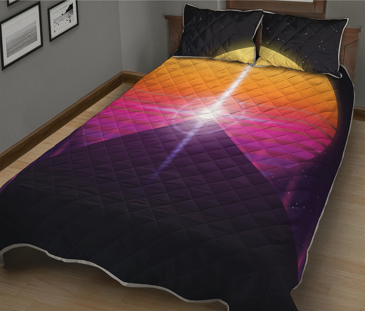 Synthwave Pyramid Print Quilt Bed Set