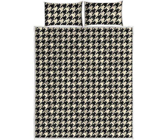 Tan And Black Houndstooth Pattern Print Quilt Bed Set
