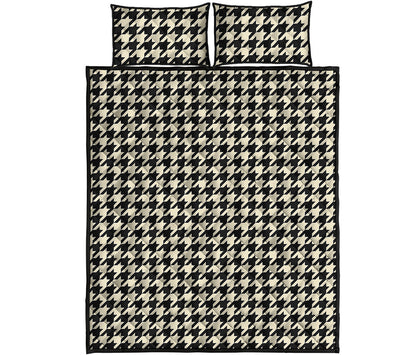 Tan And Black Houndstooth Pattern Print Quilt Bed Set