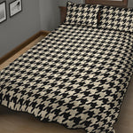 Tan And Black Houndstooth Pattern Print Quilt Bed Set