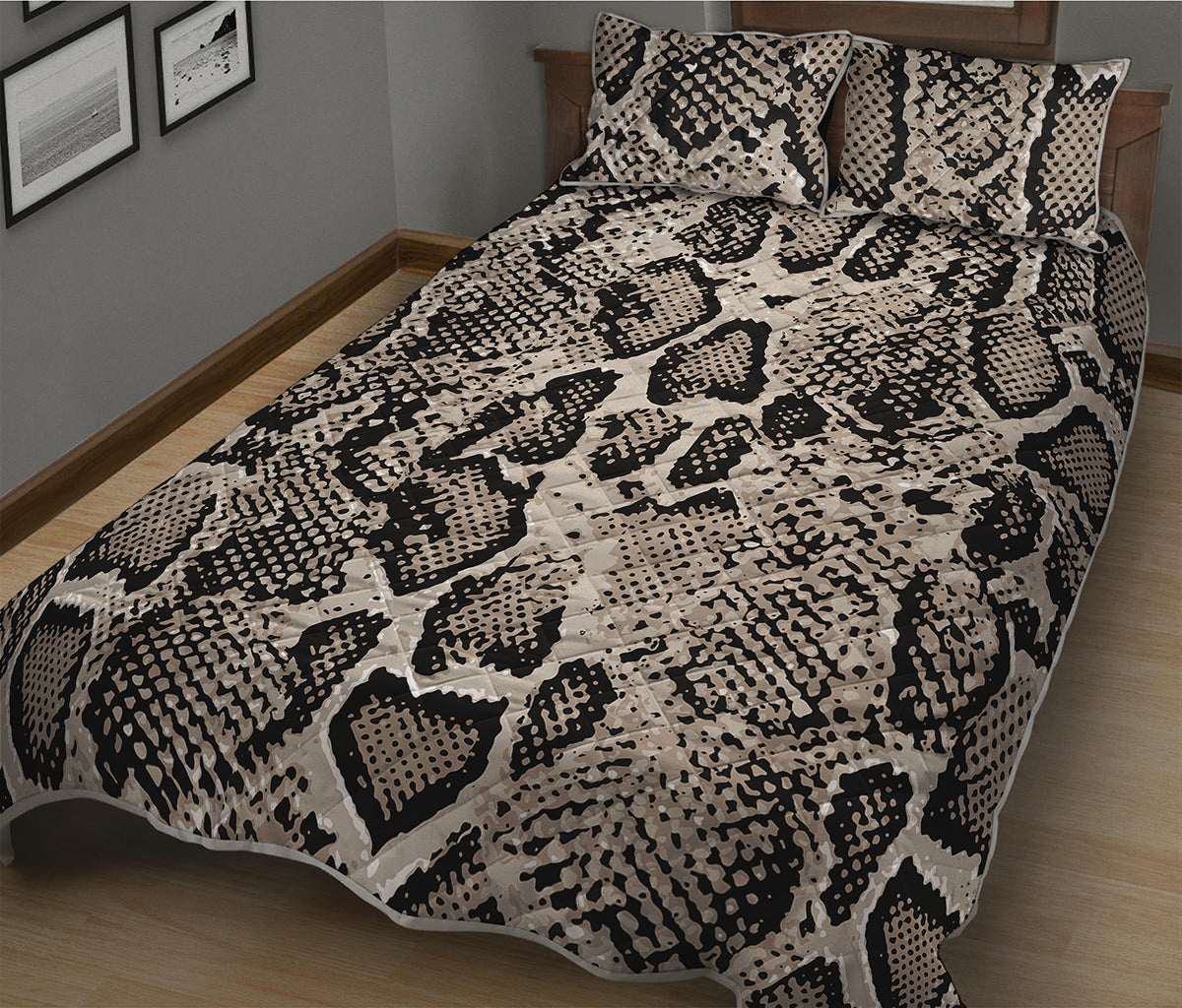 Tan And Black Snakeskin Print Quilt Bed Set