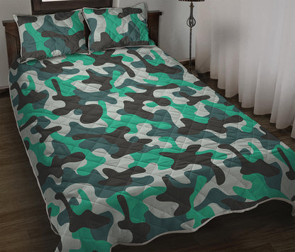 Teal And Black Camouflage Print Quilt Bed Set