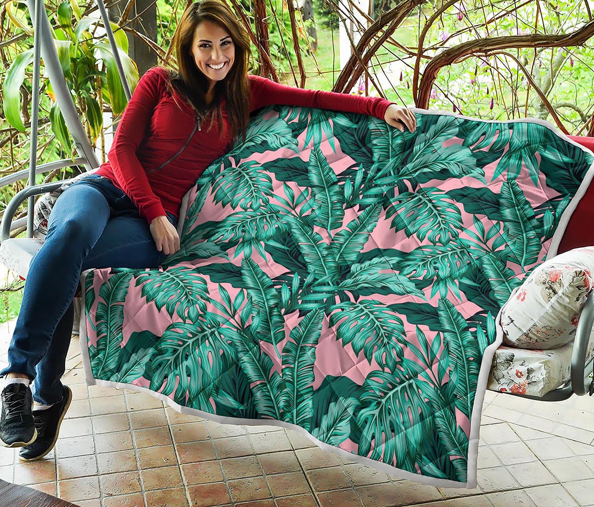 Teal Banana Leaves Pattern Print Quilt