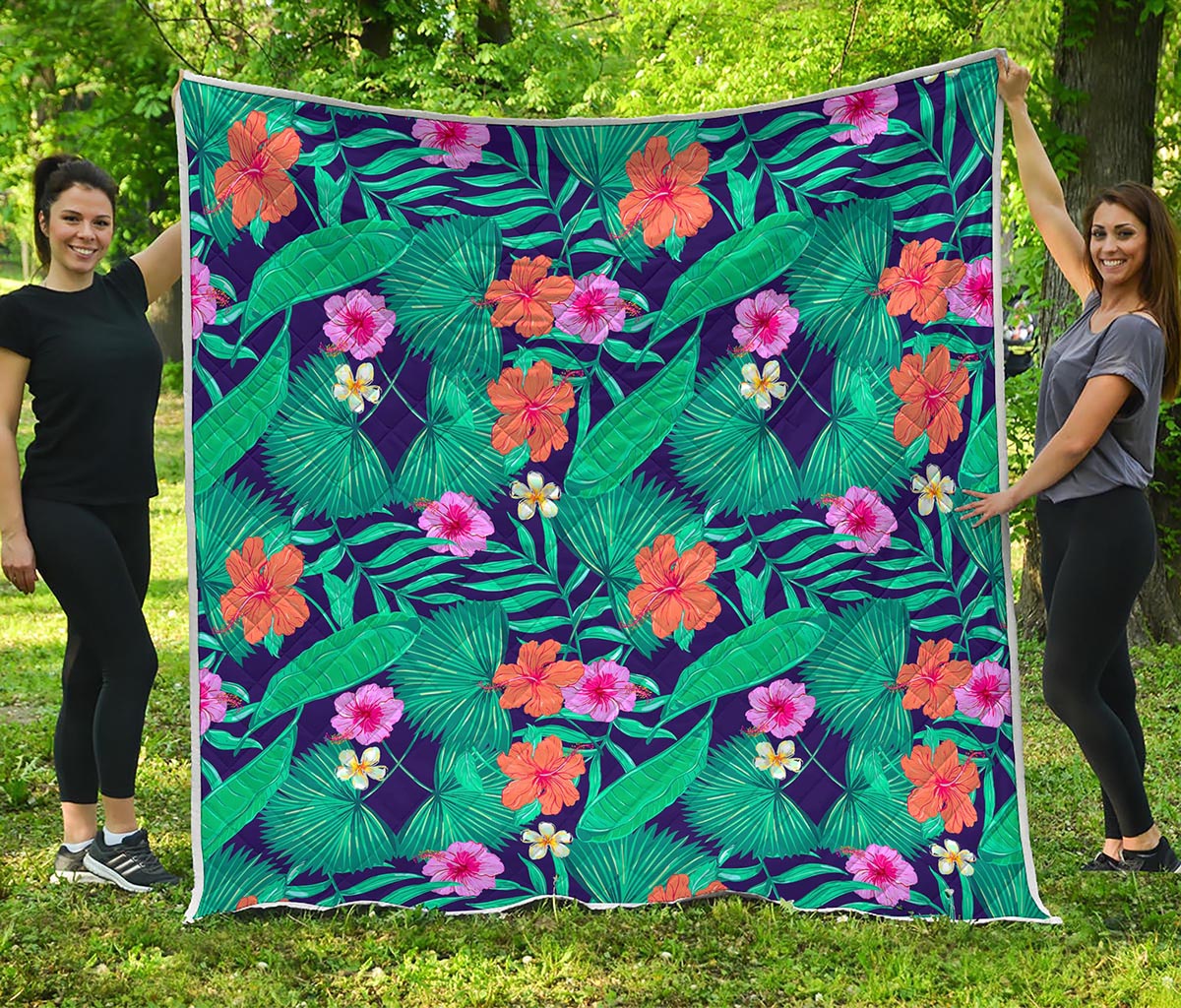 Teal Hawaiian Leaf Flower Pattern Print Quilt